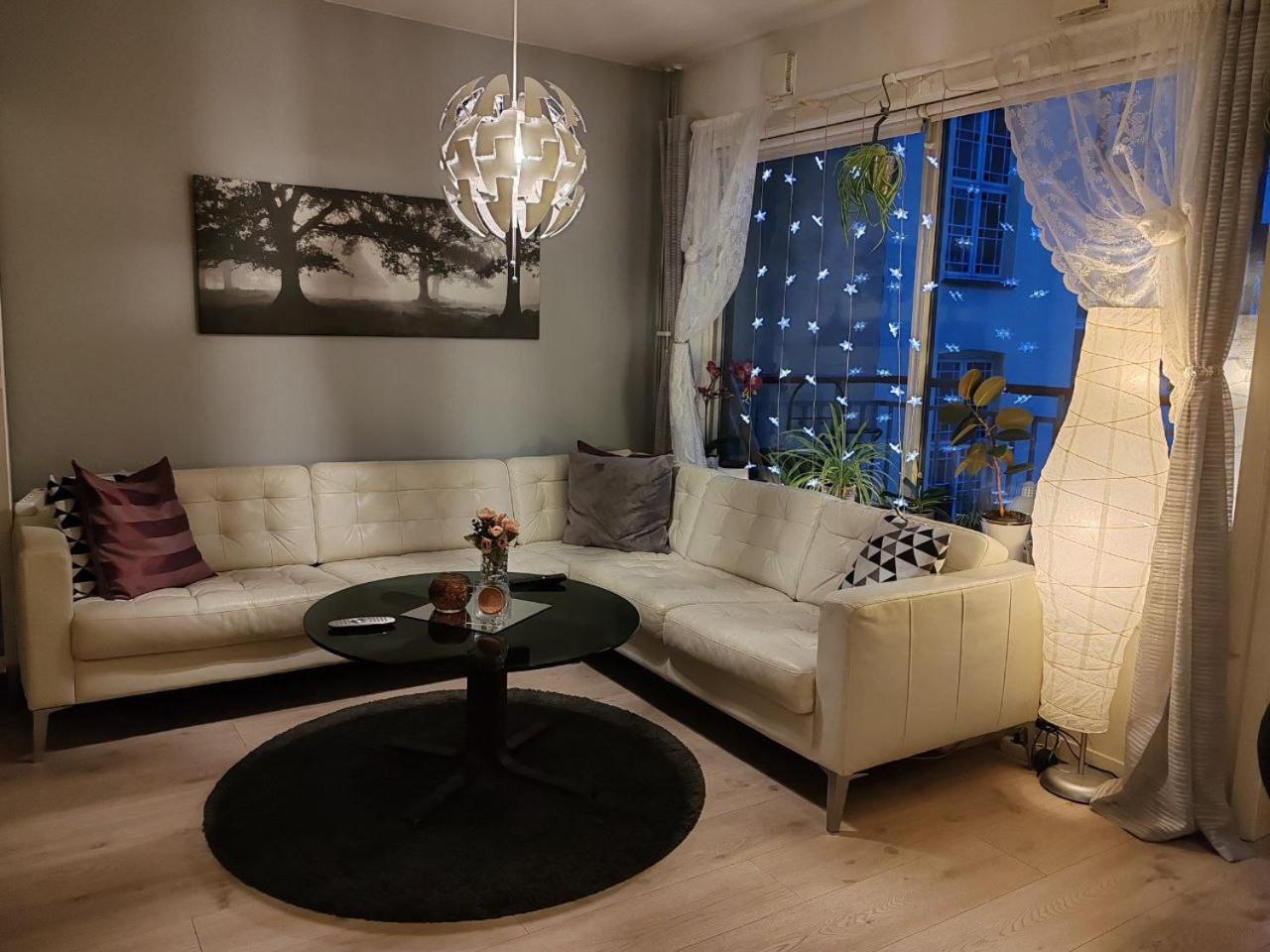Central And Cozy Next To Oslo S Екстер'єр фото